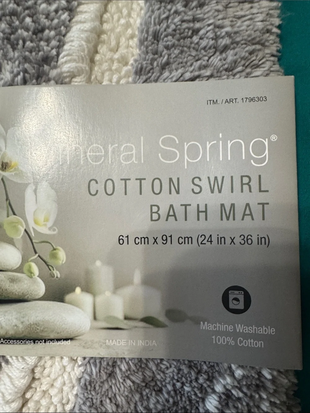Home Bath Gray & white Striped Bath Rug